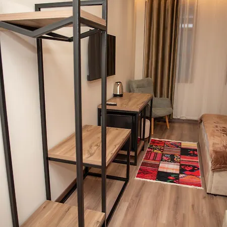 بيت ضيافة Ora E Vjeter فلورا