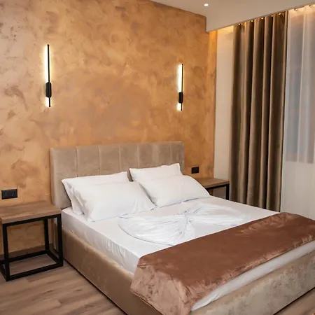 Ora E Vjeter * Vlorë