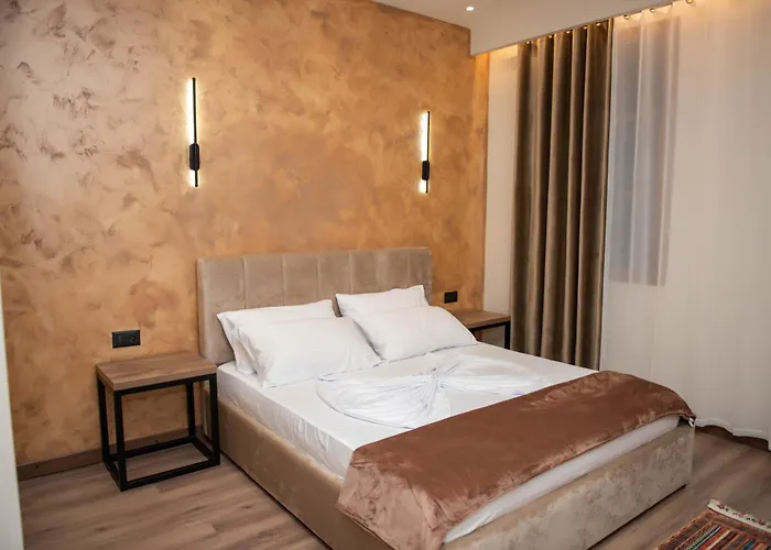 Ora E Vjeter * Vlorë